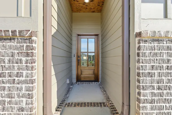 8388 Snowdrop Way, Ooltewah, TN 37363