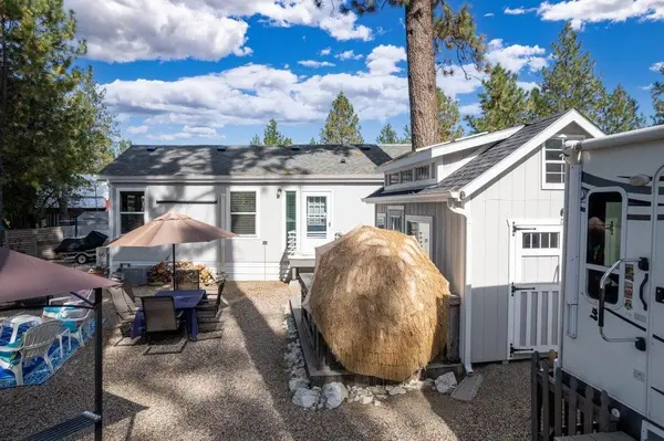 40631 N Sunset Dr, Loon Lake, WA 99148