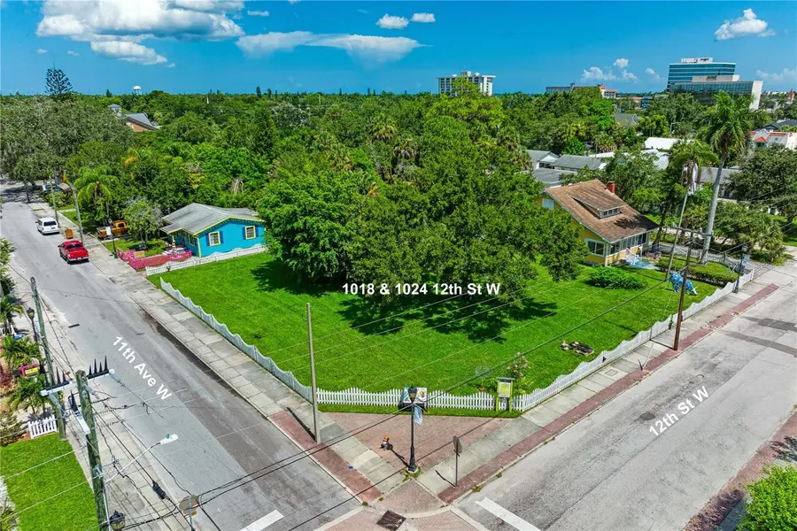 1018 12TH ST W, Bradenton, FL 34205
