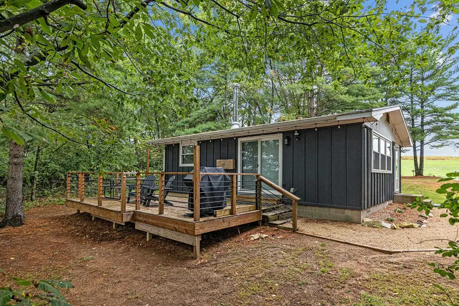 W5802 OXBOW TRL, Princeton, WI 54968-8308