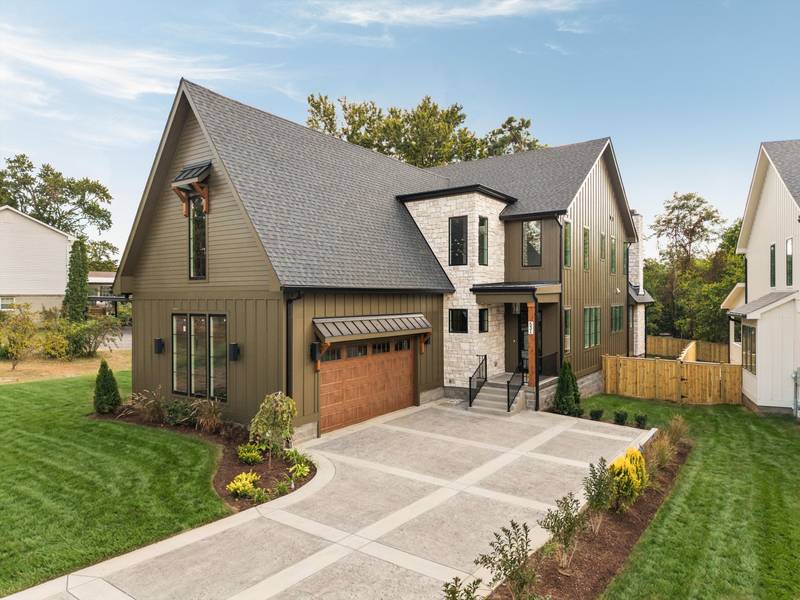 531 Highcrest Dr, Nashville, TN 37211