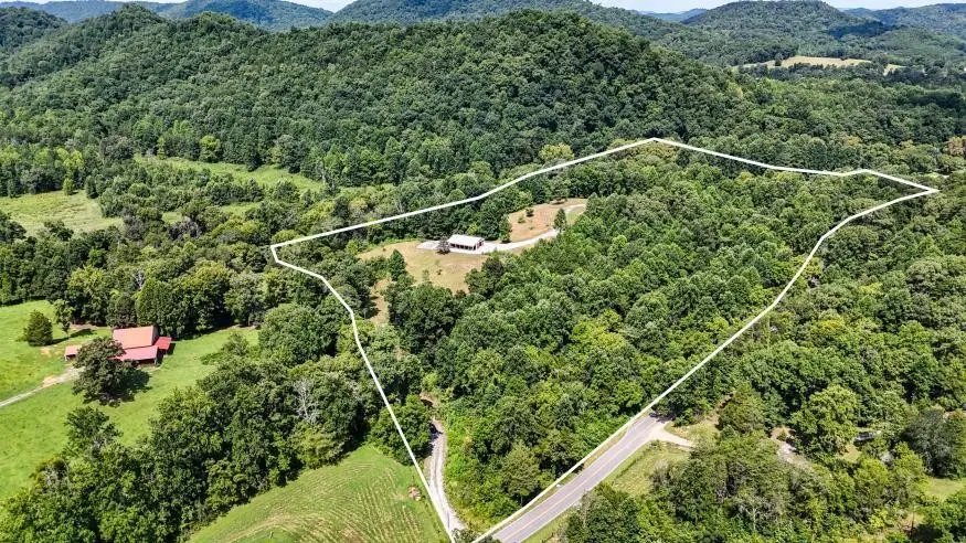 811 Belltown Road, Tellico Plains, TN 37385