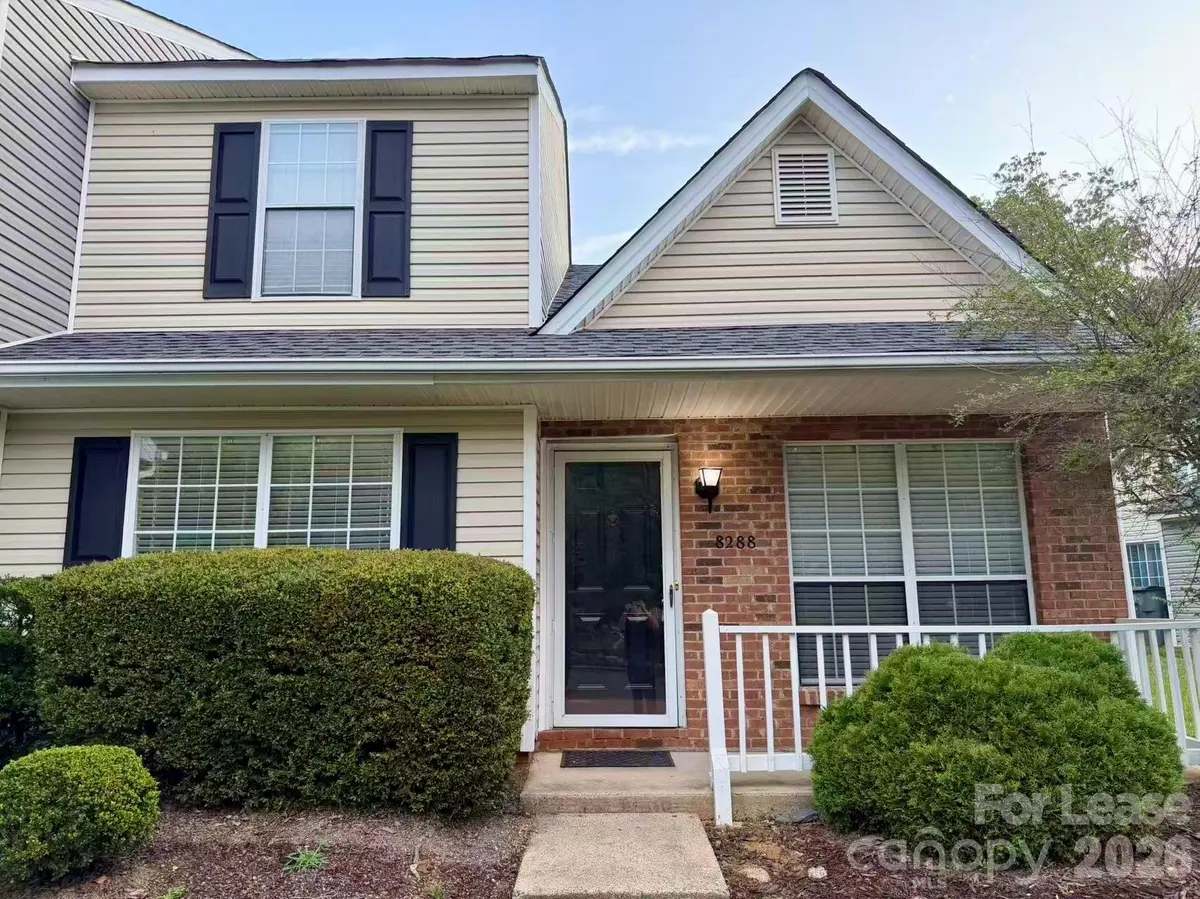 8288 Golf Ridge DR, Charlotte, NC 28277