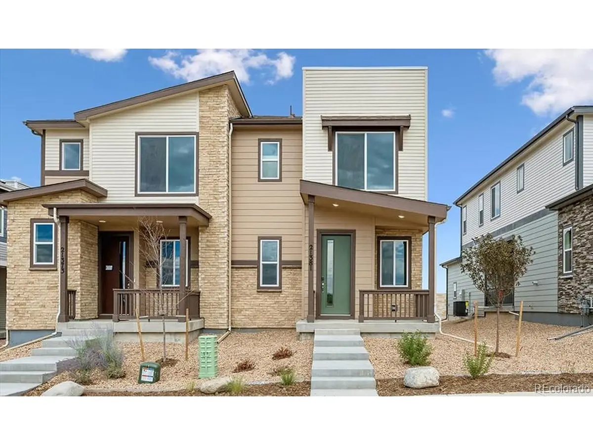 21381 E 67th, Aurora, CO 80019