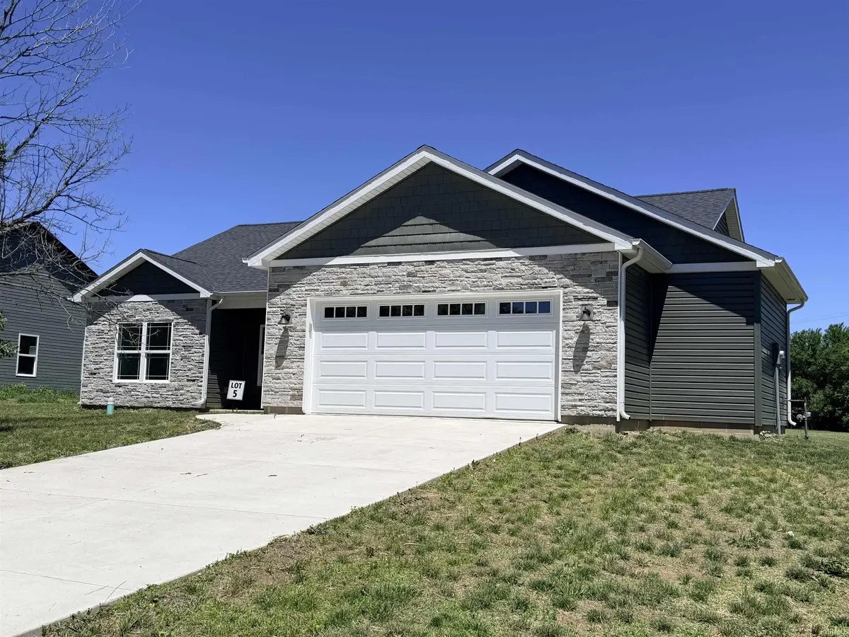 627 W 2nd ST, Fowler, IN 47944