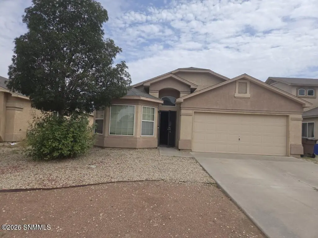 2114 Windsor PL, Las Cruces, NM 88005