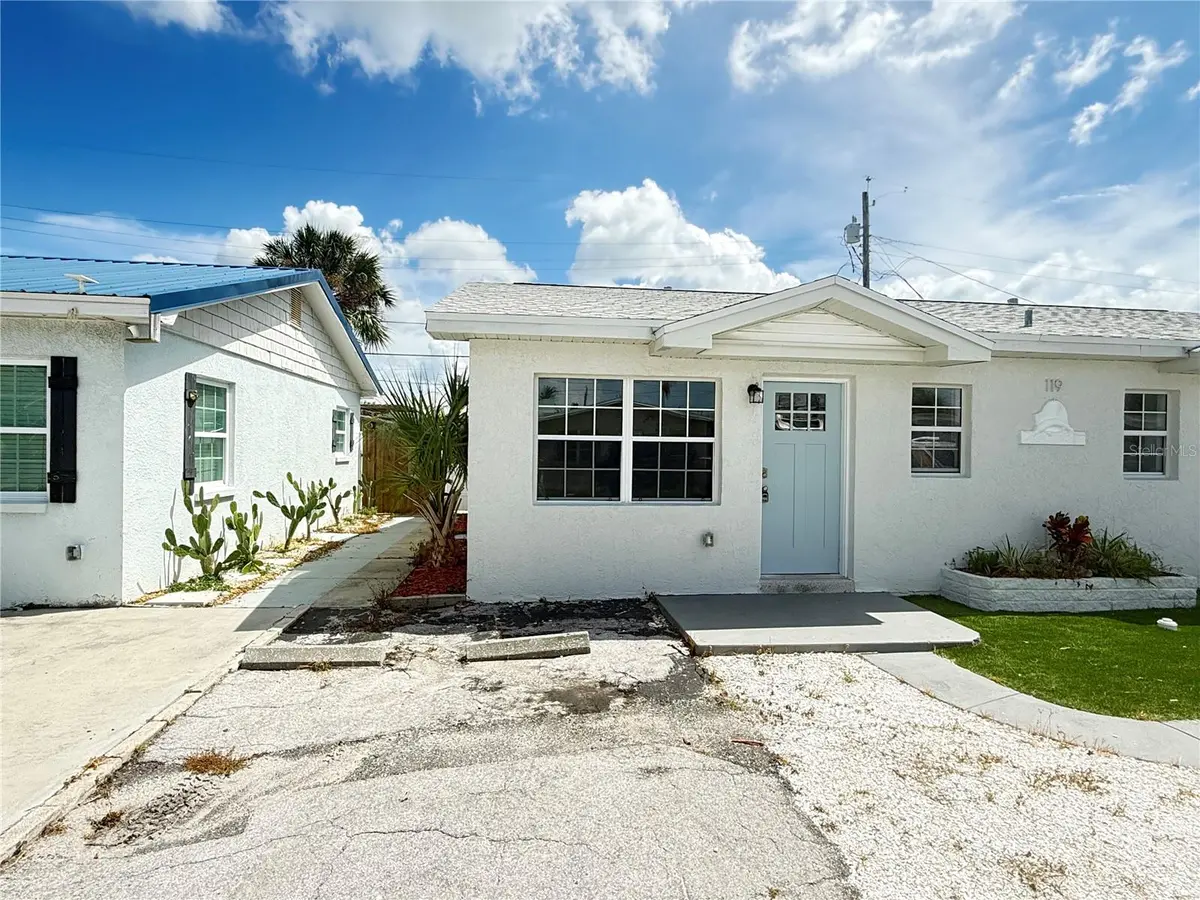 119 147TH AVE E #A, Madeira Beach, FL 33708