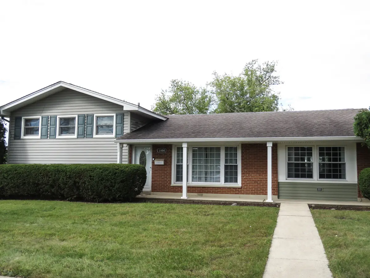 1800 N Newport RD, Hoffman Estates, IL 60169