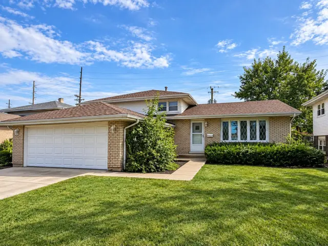 10321 Lacrosse AVE, Oak Lawn, IL 60453