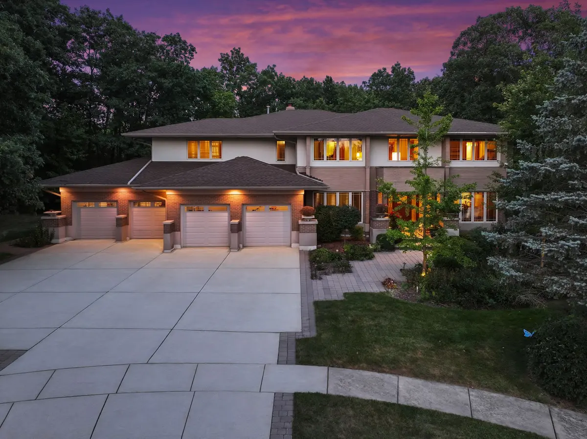 13001 Ravine DR, Lemont, IL 60439