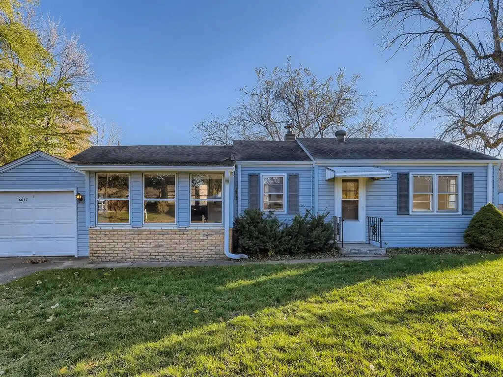 6617 Ronald PL, Brooklyn Park, MN 55428