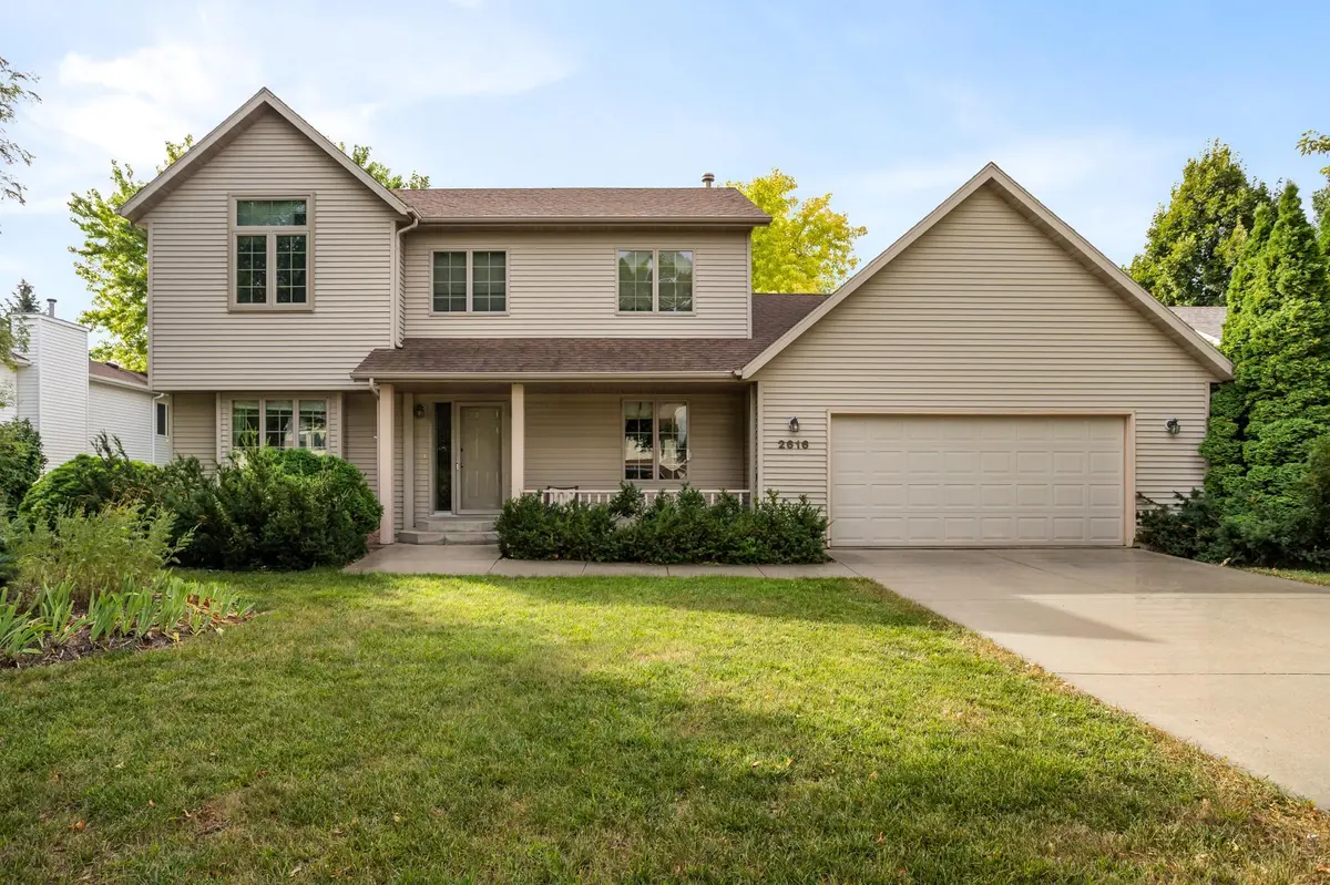 2616 39th AVE S, Fargo, ND 58104