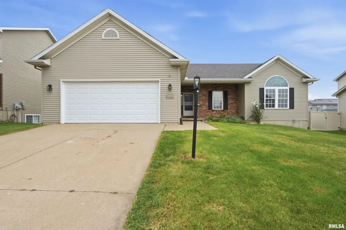 816 AGNES ST, Washington, IL 61571