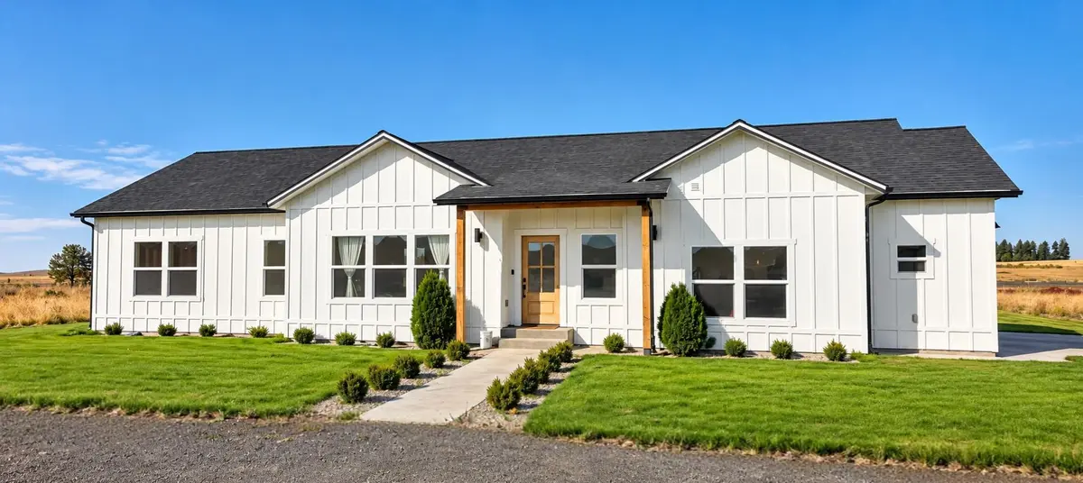 25741 Westfield Ln, Davenport, WA 99122