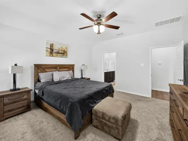 9824 Tin Star Street, Aubrey, TX 76227