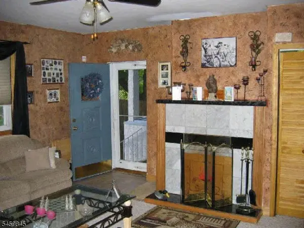 9 Cedarbrook Rd, West Milford Twp., NJ 07421