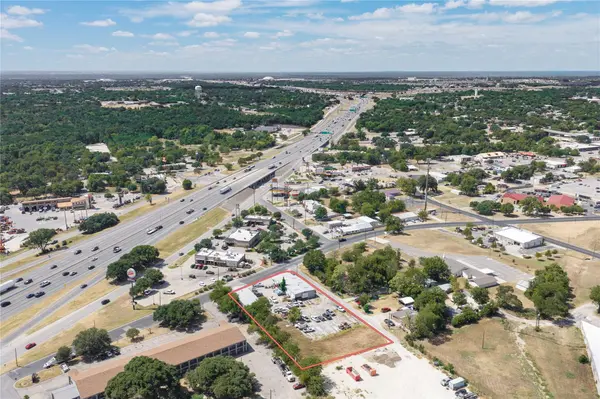1000 E 2nd Ave E, Belton, TX 76513