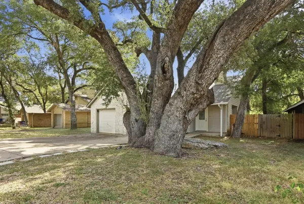 2514 Howellwood WAY #B, Austin, TX 78748