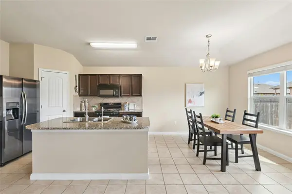 184 Kookaburra BND, Kyle, TX 78640