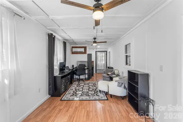 315 Mallard LOOP, Waynesville, NC 28785