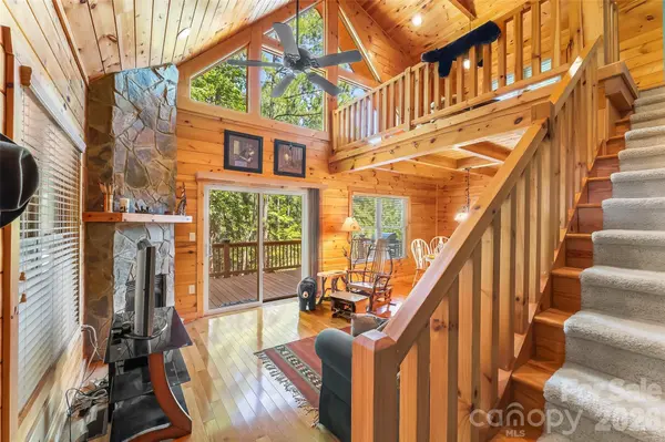 77 Dunn TRL, Nebo, NC 28761