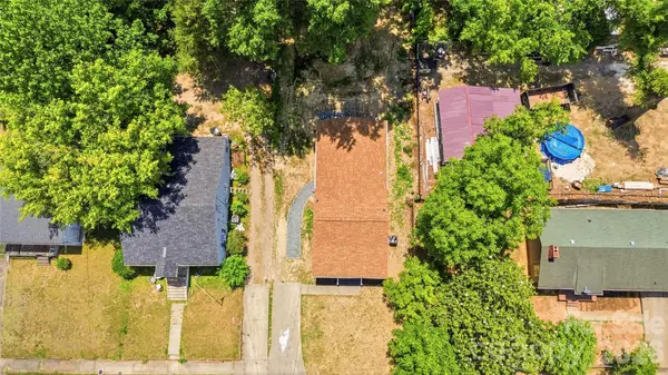 1310 Marne ST, Winston Salem, NC 27107