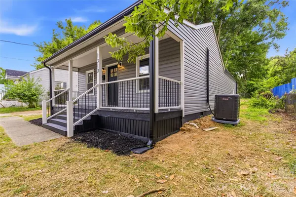 1310 Marne ST, Winston Salem, NC 27107