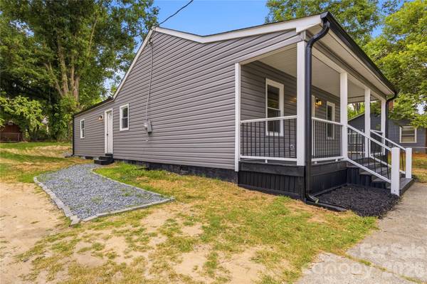 1310 Marne ST, Winston Salem, NC 27107