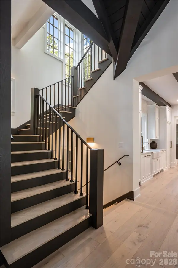17 Falling Waters TRL, Arden, NC 28704