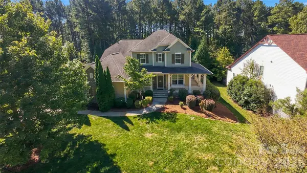108 Hidden Pines DR, Mount Holly, NC 28120
