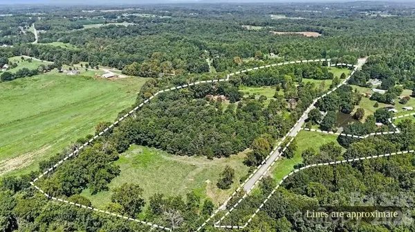 1831 N Lafayette ST, Shelby, NC 28150