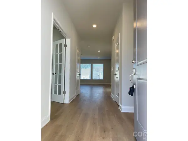 2859 Westshore PL, Denver, NC 28037