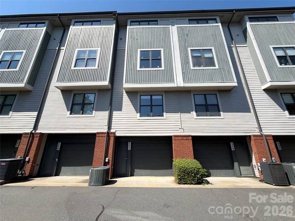 542 N Mcdowell ST, Charlotte, NC 28204