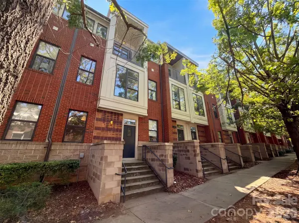 542 N Mcdowell ST, Charlotte, NC 28204