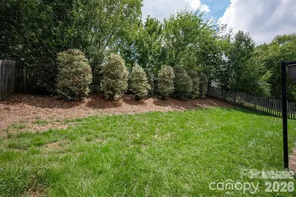 9407 Thatcher Hall CT, Charlotte, NC 28277