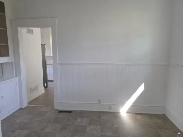 518 S Bridge ST, Enterprise, KS 67441