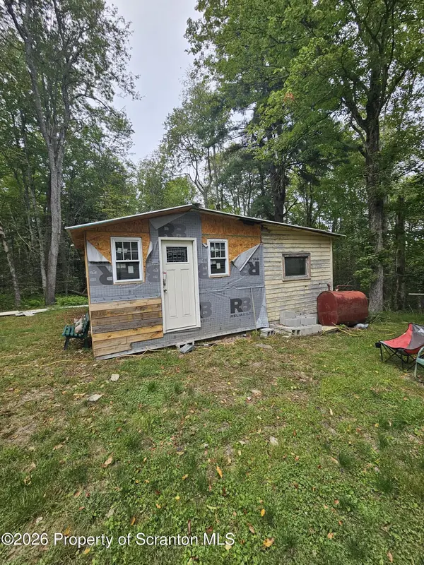 Address not disclosed, Thornhurst, PA 18424