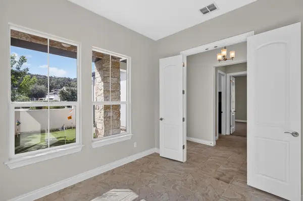 122 Rivalto Dr, Horseshoe Bay, TX 78657