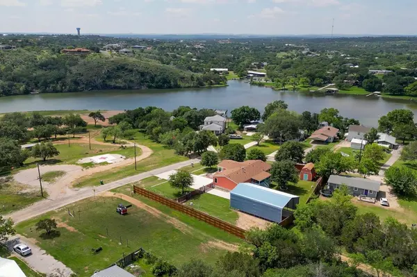 826 Sandy Mountain DR, Sunrise Beach, TX 78643