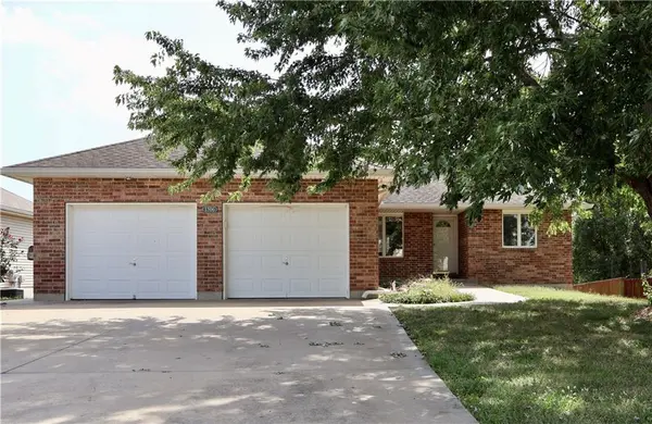 1506 Emerald WAY, Warrensburg, MO 64093