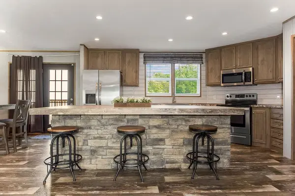 411 S 2nd ST, Mound City, KS 66056