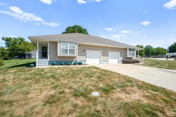11800 E 47th TER #S, Kansas City, MO 64133