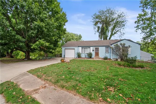 3901 N Delaware ST, Independence, MO 64050