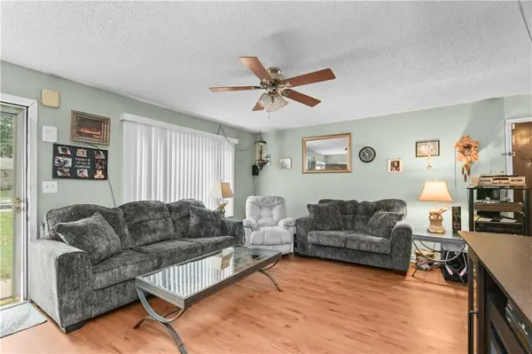3901 N Delaware ST, Independence, MO 64050