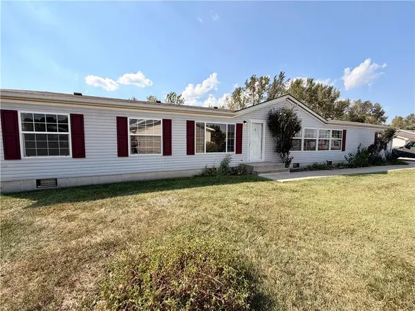 401 Sycamore CT, Oak Grove, MO 64075