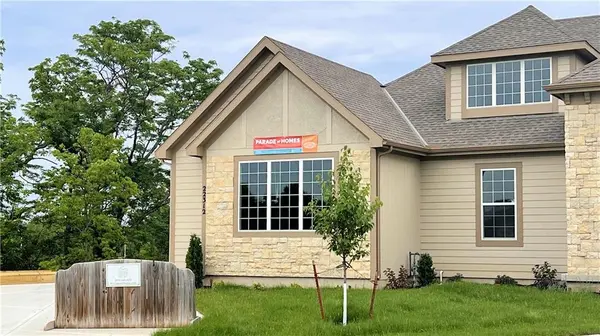 22312 W 76th Street ST, Shawnee, KS 66227