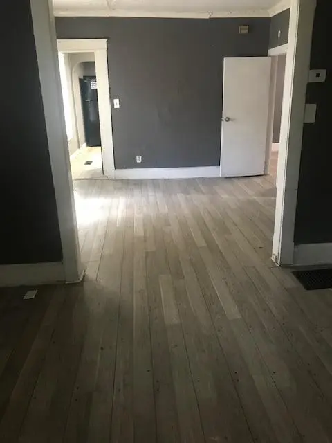 5008 Olive ST, Kansas City, MO 64130