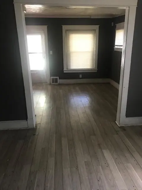 5008 Olive ST, Kansas City, MO 64130