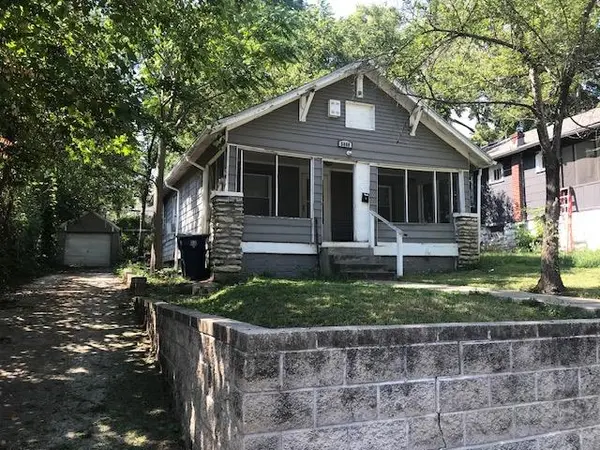 5008 Olive ST, Kansas City, MO 64130