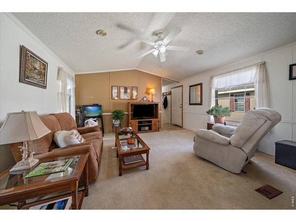 9595 Pecos #6, Thornton, CO 80260